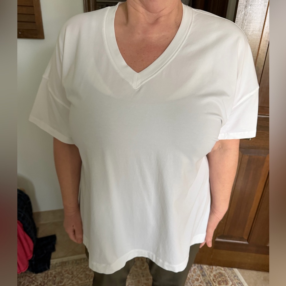 Lululemon White Side Tie V Neck T-Shirt NWOT